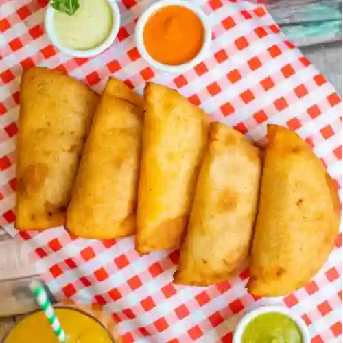 Promo 5 Empanadas Tradicionales (elecció