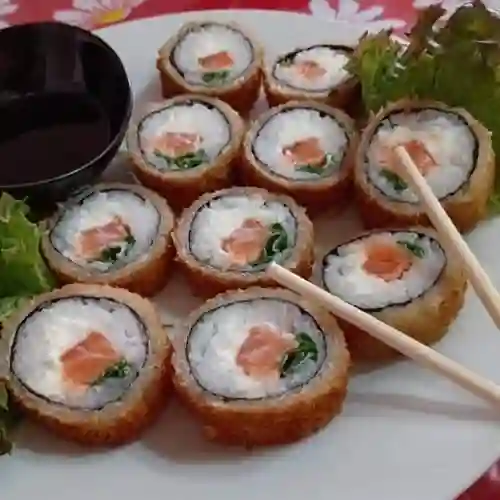 Roll Salmón en Panko