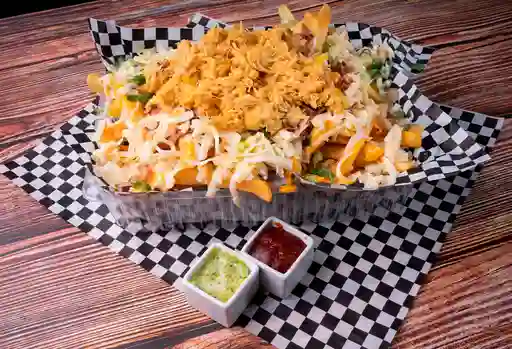 Papas Fritas con Pollo