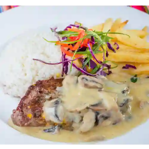 Lomo en salsa champiñon