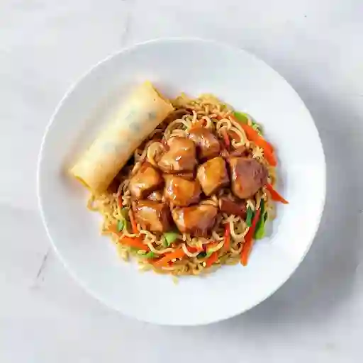 Cerdo Mongoliano Con Arroz Chaufan + 2u Arrollado Primavera