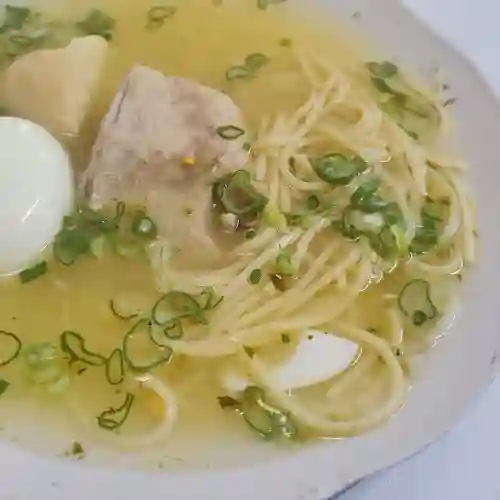 Caldo de Gallina