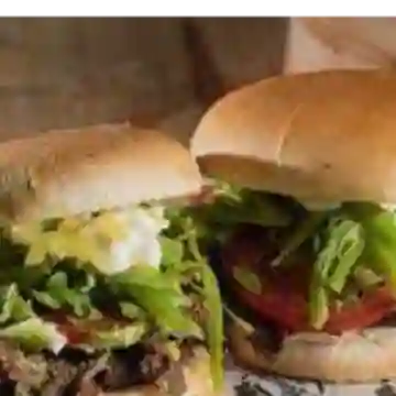 2 Sándwiches Chacareros