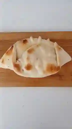 Empanada de Jaiba, Queso y Crema