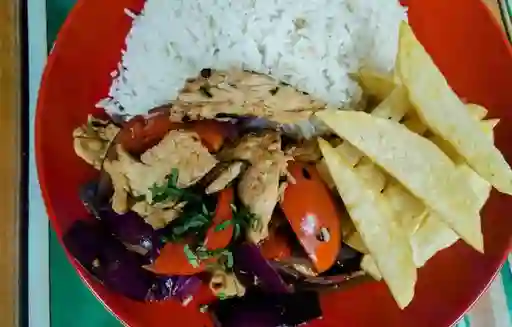 Pollo Salteado