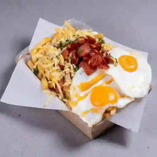 Papas Fritas Bastón con Chorizo-Gigante