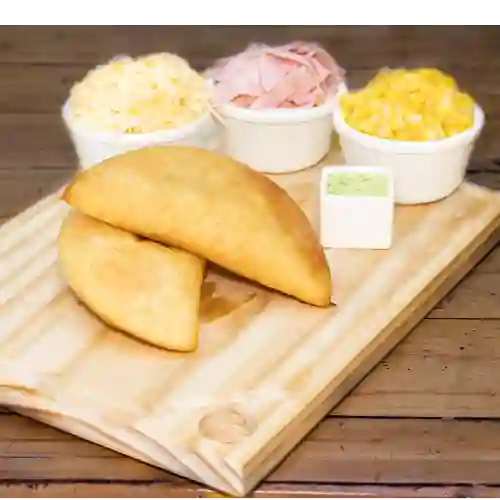 Empanada Tocino Maíz Queso