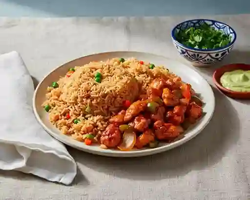 Pollo Mongoliano con Arroz Chaufán