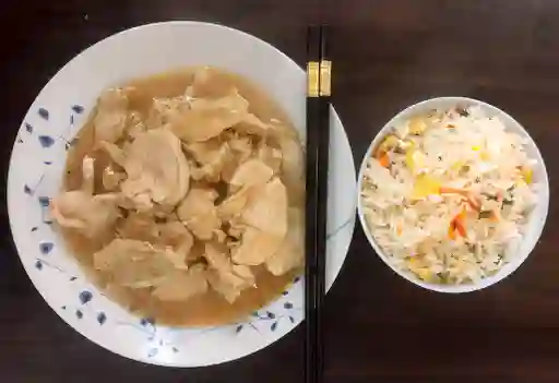 Pollo solo con arroz chaufan
