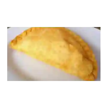 Empanada con Camarón y Queso