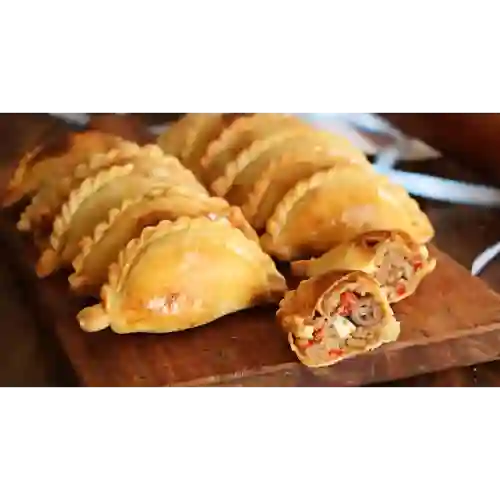 Docena de Empanadas Criollas