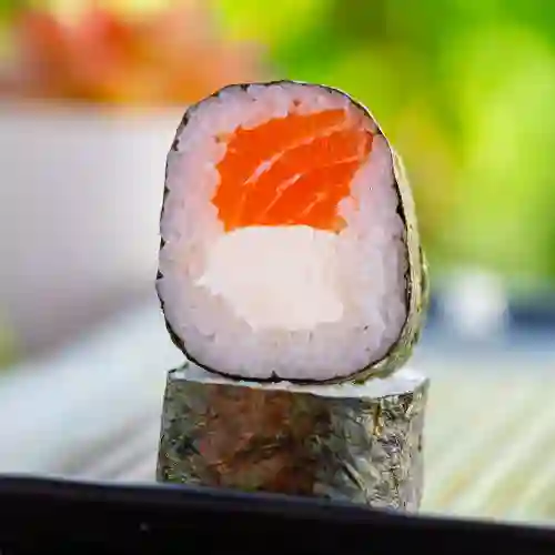 Futomaki Rolls Salmon