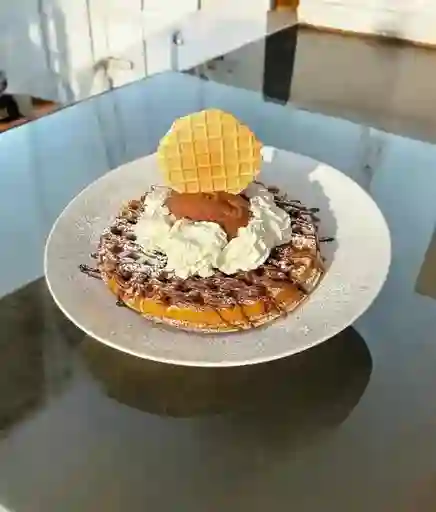 Waffle Nutella y Helado