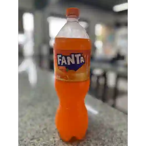 Fanta Normal 1.5 Litros