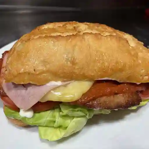 Sandwich De Milanesa Napolitana