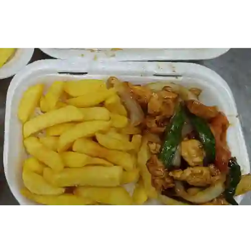 Lomo Salteado de Pollo