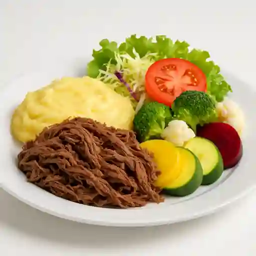 Carne Mechada Vacuno y Puré