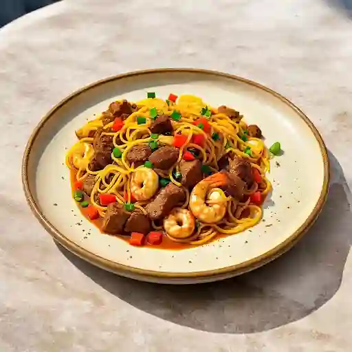 Tallarines Salteados De Tres Sabores