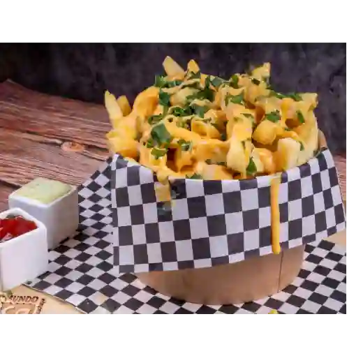 Papas Fritas Baston con Topping
