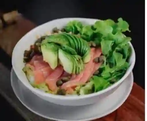 Triple S (Smoked Salmon Salad)