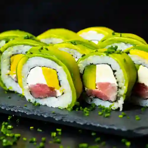 Maguro Avocado Roll