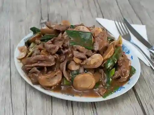 Carne Champiñón