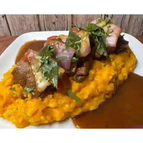 Risotto a la huancaína con proteína