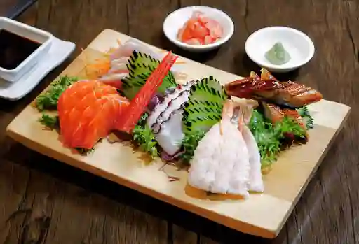 Sashimi (10 Cortes)