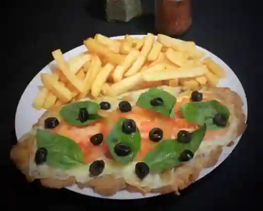 Milanesa de Carne Capresse y Papas