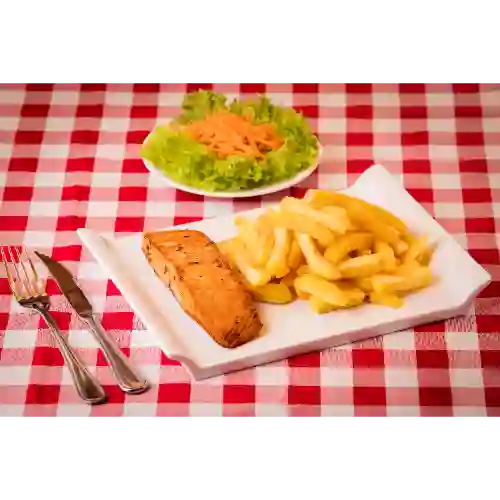 Salmón a la Plancha, Agregado y Ensalada