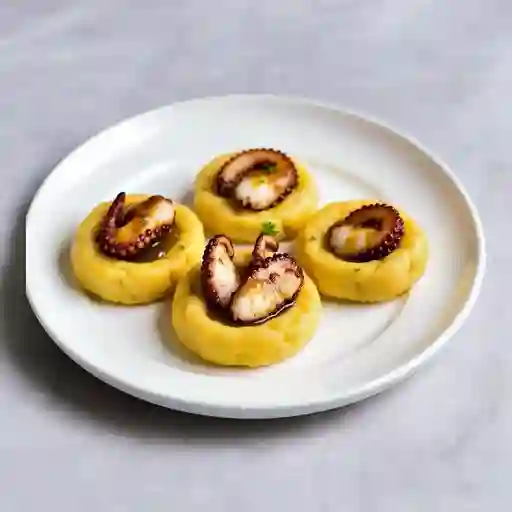 Causa De Pulpo Al Olivo