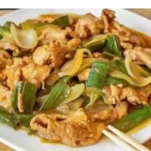 Pollo mongoliano picante