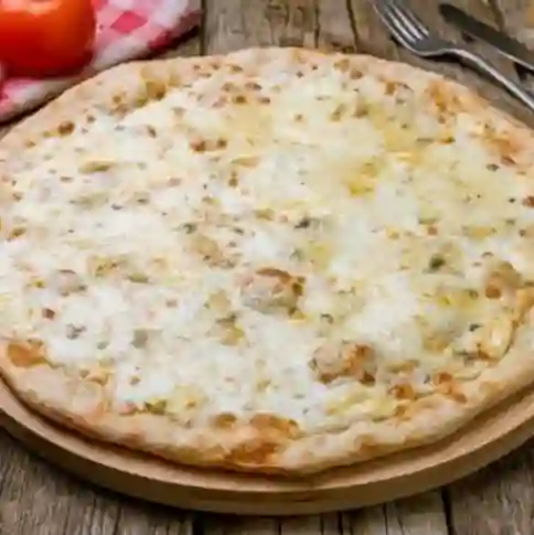 Pizza Familiar Mar y Tierra