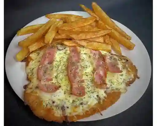 Milanesa de Carne BBQ con Papas Fritas