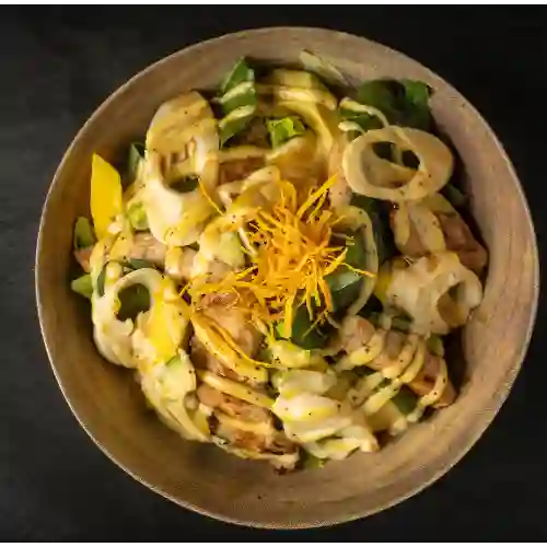 Ensaladas, Chirachi & Poke