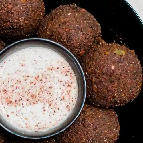 1/2 Porción de Falafel - 102