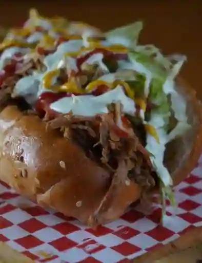 Pan de Carne Mechada