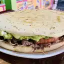Hallullón Churrasco Sanbolo