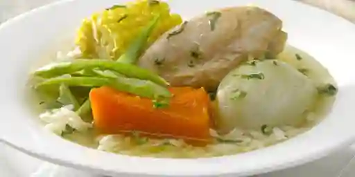 Cazuela de Ave + Ensaladita