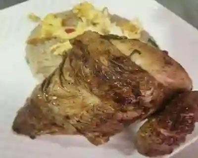 1/4 Pollo y Arroz Chaufa