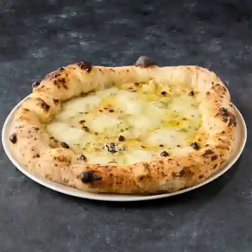 Pizza 4 Formaggi