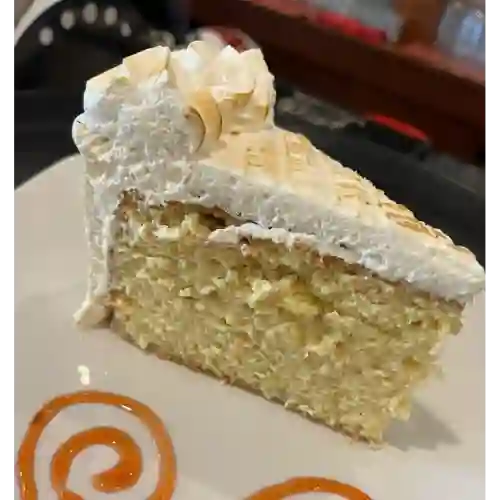Torta de Tres Leches