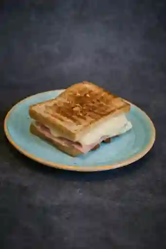 Tostados Jamón y Queso