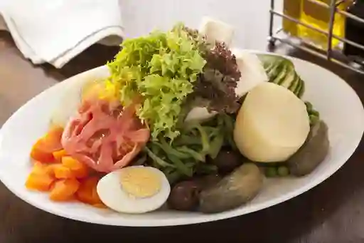 Ensalada Vegetariano