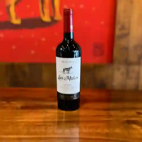 Botella Las Mulas Carmenere