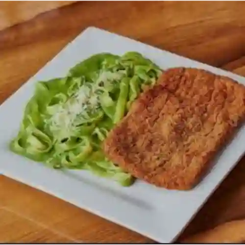Fetuccini Al Pesto con Milanesa