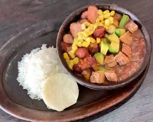 Cazuela de Frijoles