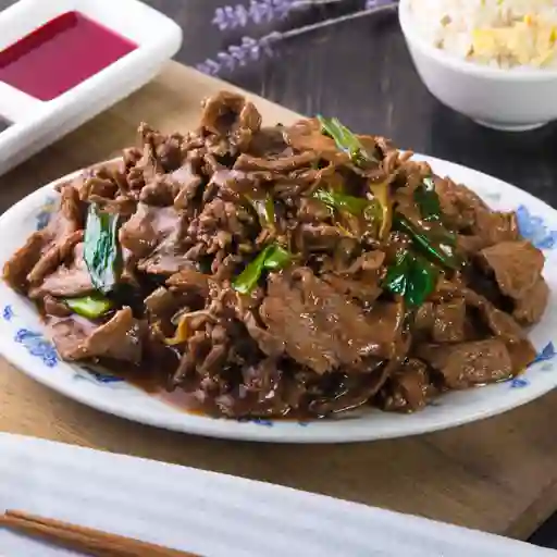 Carne Mongoliana 🌶 - con Ají