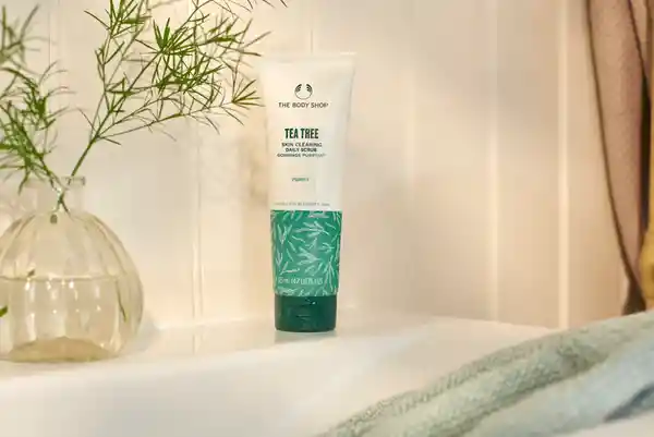 Tea Tree The Body Shop Exfoliante Facial