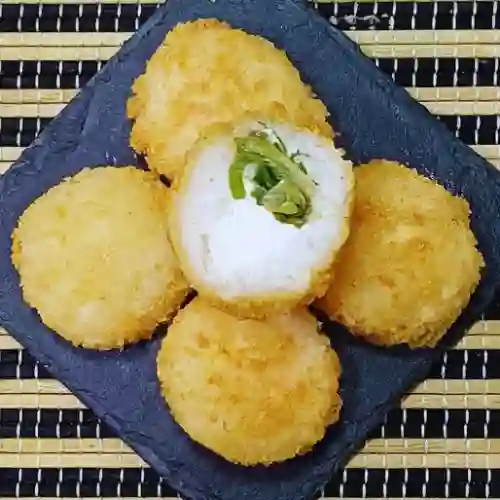 Bolitas Crispy de Queso y Cebollín